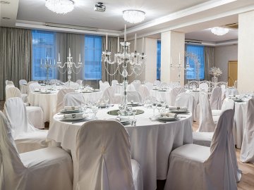 Як вибрати ресторан в Києві для банкету, дня народження*