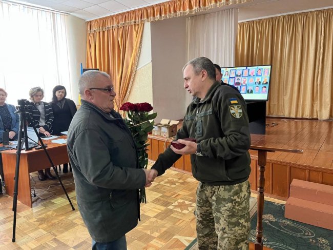 У Ківерцівській громаді рідним загиблих Героїв вручили посмертні нагороди. ФОТО