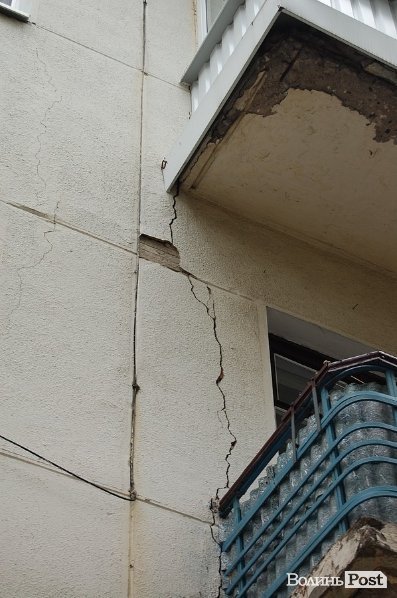 Мешканці вулиці Горького у Луцьку категорично проти її реконструкції. ФОТО