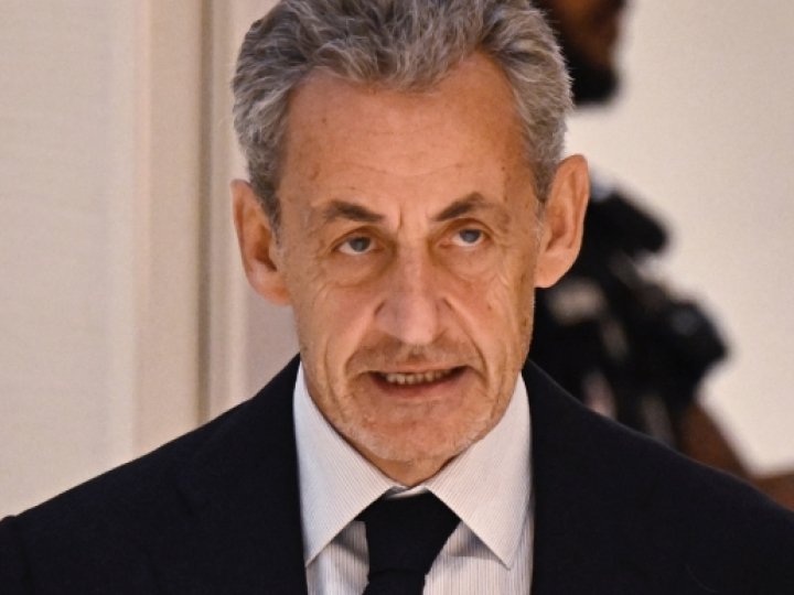 Колишнього президента Франції посадили на п'ять років