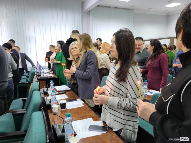 Луцьк отримав Вифлеємський вогонь миру. ФОТО