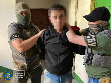 СБУ знешкодила ворожу групу, яка наводила  російські ракети та авіабомби на житлові будинки Херсона