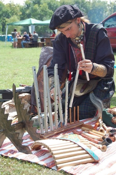 Місцеві умільці презентують свою продукцію