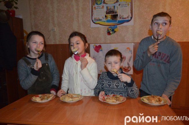 На Волині триває кулінарний аналог #22PushUpChallenge