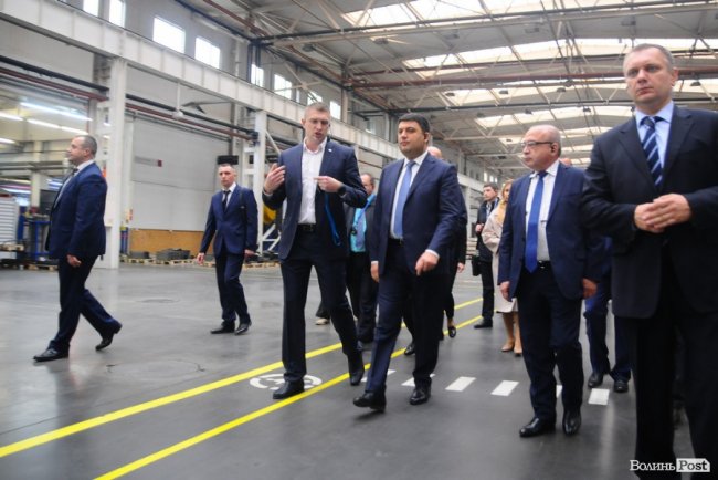 Екскурсія для Володимира Гройсмана по «Modern-Expo»