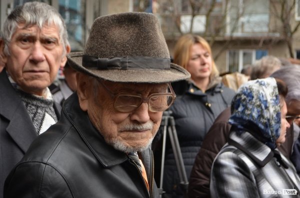 Скандал із «Західінкомбанком»: прокурору ‒ недовіра, банкові ‒ ультиматум