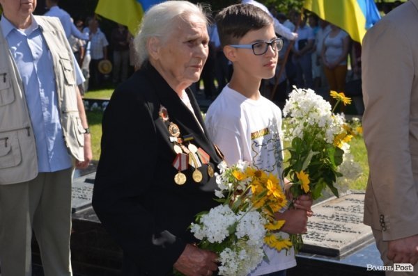 У Луцьку вшанували борців з фашизмом. ФОТО
