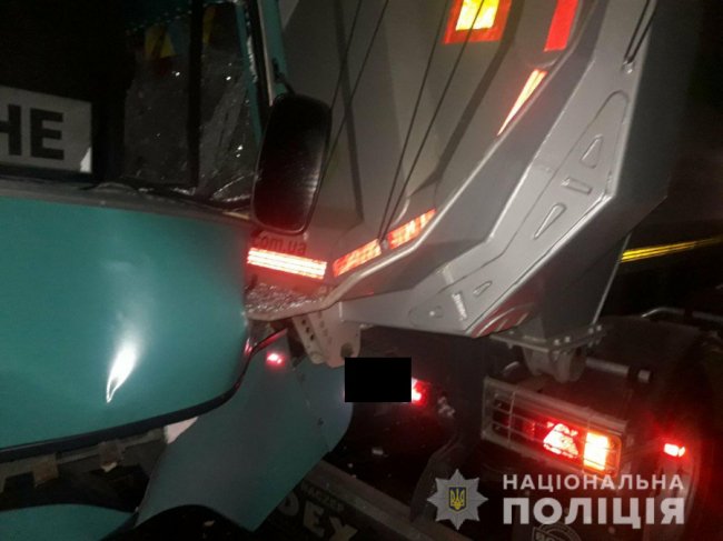 На Рівненщині сталась подвійна аварія за участі волинянина. ФОТО