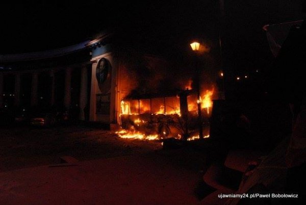 Сутички на Грушевського: фотовраження поляка