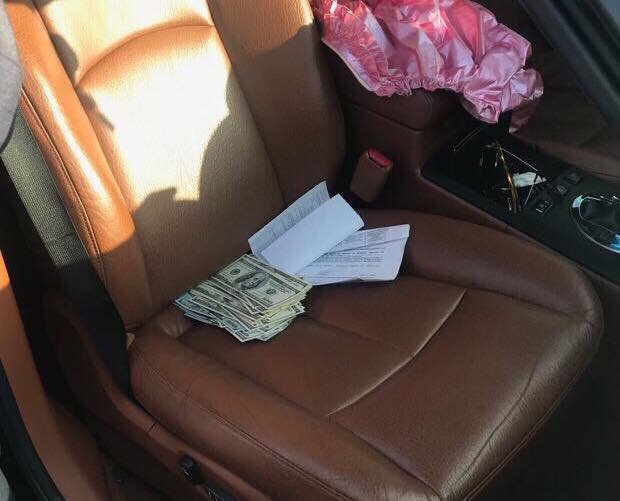 Посадовців луцької мерії та голову суду спіймали на хабарі. ФОТО