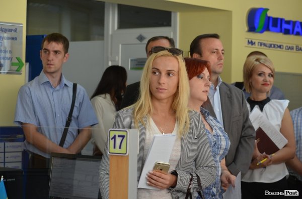 Яценюк оцінив роботу Луцького ЦНАПу. ФОТО