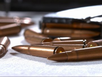 У двох волинян знайшли набої та гранату