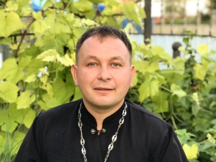 Чи забороняє церква кремацію: пояснення священника Олексія Філюка 