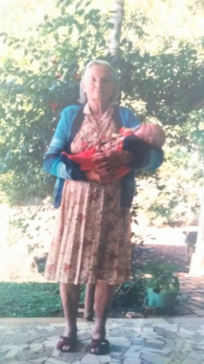 бразилець Андре Вам Бік та його прабабуся