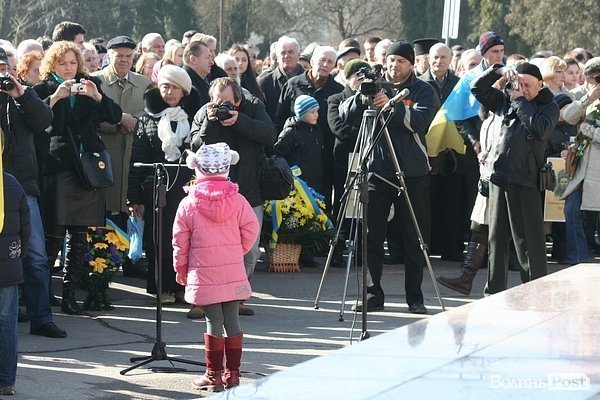 Луцьк вшанував Шевченка. ФОТО
