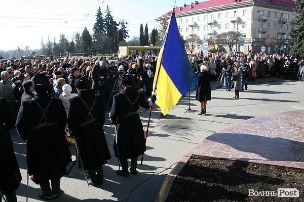 Луцьк вшанував Шевченка. ФОТО