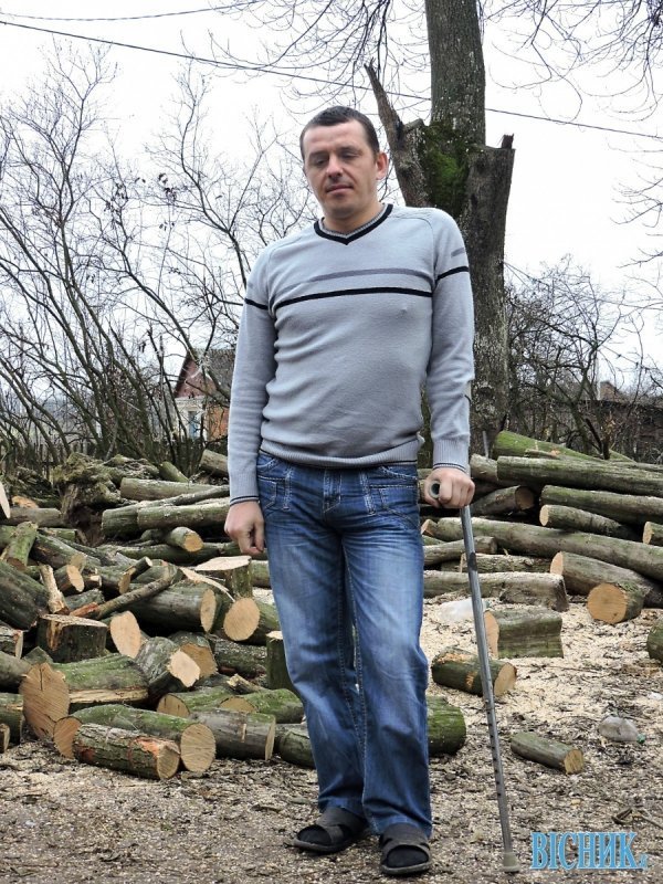 Через бюрократів поранений солдат опинився без грошей