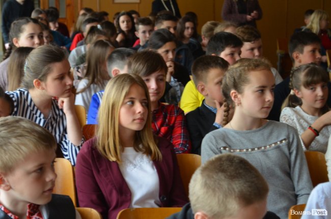 Еко-тематика в тренді: ще одна луцька школа долучилася до популярної акції. ФОТО