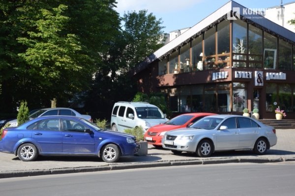 Парковка в Луцьку біля басейну: якою вона буде. ФОТО