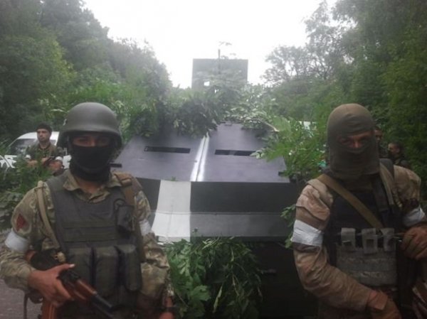 «Йдемо, йдемо!», - відео бою під Іловайськом. ВІДЕО. ФОТО