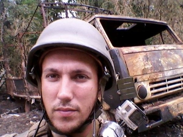 «Йдемо, йдемо!», - відео бою під Іловайськом. ВІДЕО. ФОТО