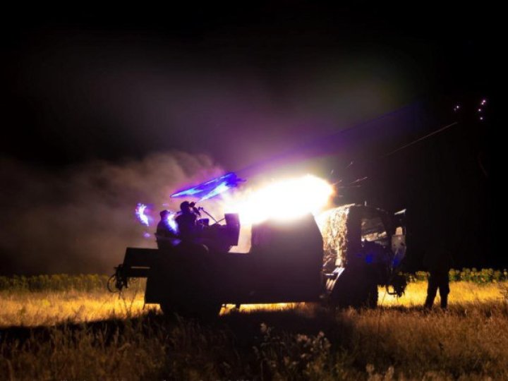 Навесні і влітку Росія битиме по мостах, дамбах, ГЕС і водопостачанню, - Зеленський