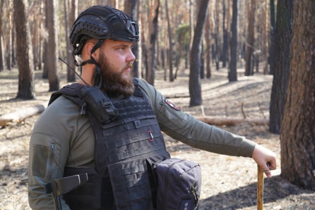 На Донеччині розміновують територію два відділення волинян