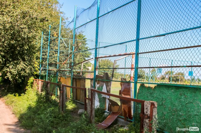 Безіменна вулиця і неназваний ставок: чим особливий неквапливий Вишків. ФОТО