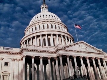 Конгресмени США просять Байдена закрити небо над Україною