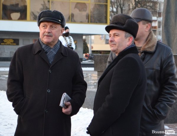 Луцький Євромайдан згортає сцену