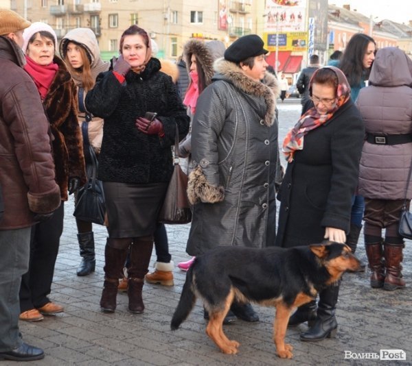 Луцький Євромайдан згортає сцену