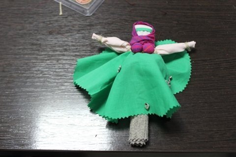 Луцьким дівчатам влаштували арт-терапію. ФОТО