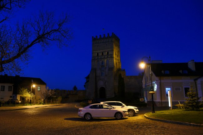 Фотограф опублікував магічні світлини вечірнього Луцька