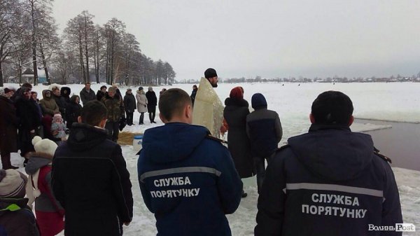 На Волині для безпеки на Водохреще залучили водолазів