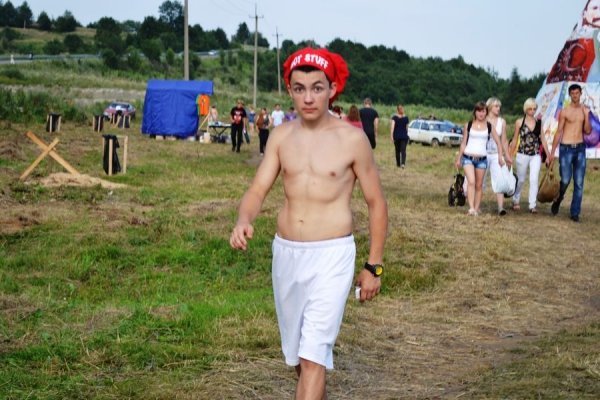 На дебютному «Франко-фесті» зібрались десятки тисяч людей та три луцькі гурти. ФОТО