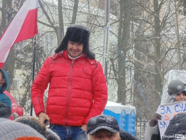 Віче на луцькому Євромайдані. ФОТО