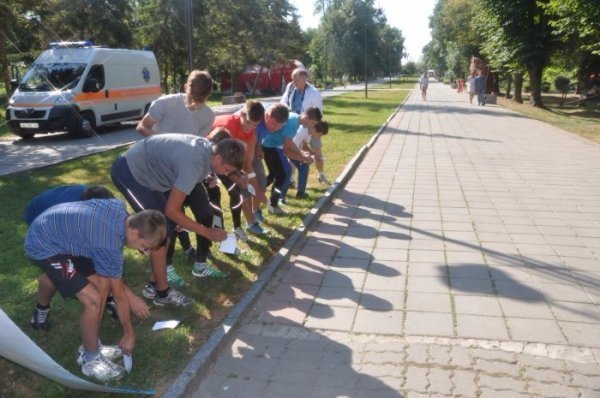 У Луцькому парку змагалися орієнтувальники. ФОТО
