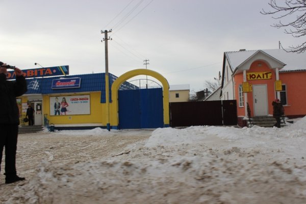 «Я тебе вилікую зараз», - полковник міліції активісту луцького Автомайдану. ФОТО. ВІДЕО