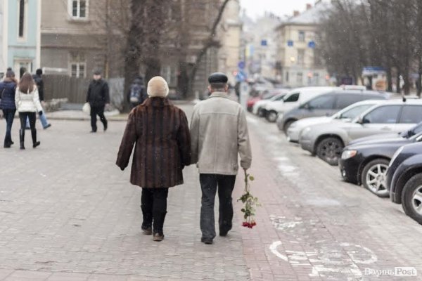Прощання з Кузьмою у Львові: тисячі людей та останні оплески. ФОТО
