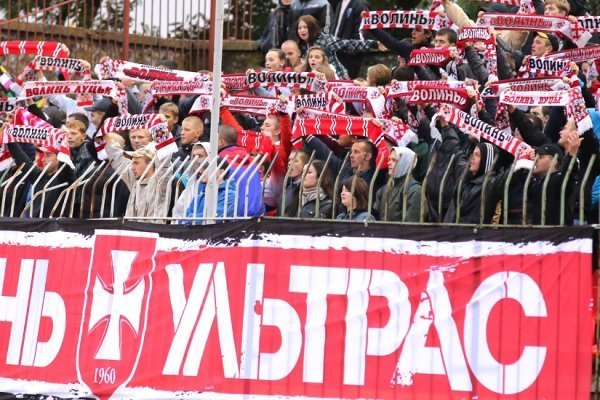 Фото матчу  «Волинь» ‒ «Іллічівець»