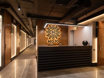 У Старому місті відкрили бутік-готель «MOJO». ФОТО*