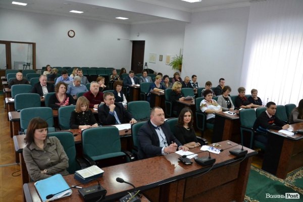 Лучан хочуть навчити дбайливо ставитись до будинків за допомогою «калькулятора». ФОТО