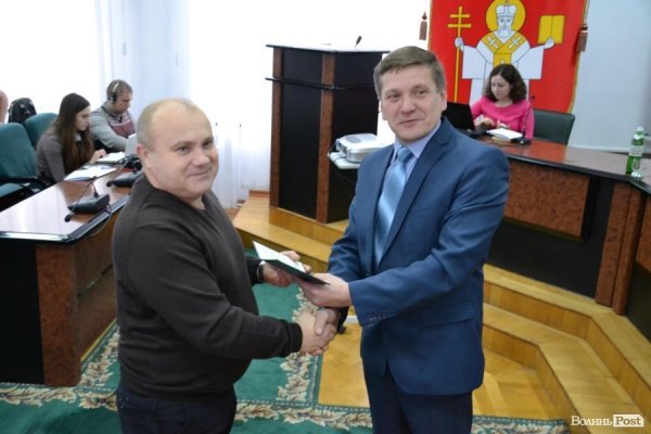 Лучан хочуть навчити дбайливо ставитись до будинків за допомогою «калькулятора». ФОТО