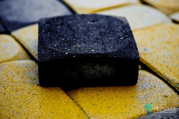 На нову модель бруківки LeBruk діє акційна ціна. ФОТО*