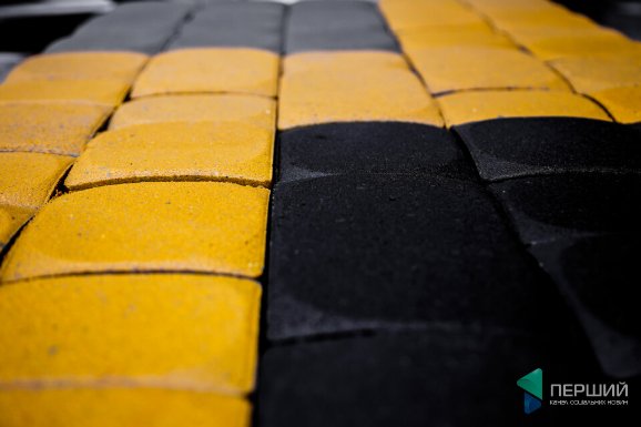 На нову модель бруківки LeBruk діє акційна ціна. ФОТО*