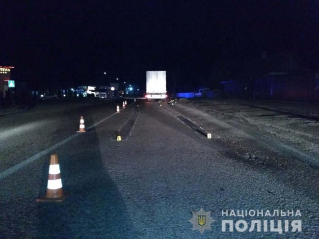 Волинянин вантажівкою на смерть переїхав чоловіка