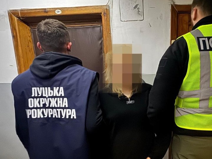 32-річна лучанка розповсюджувала наркотики та займалась сутенерством