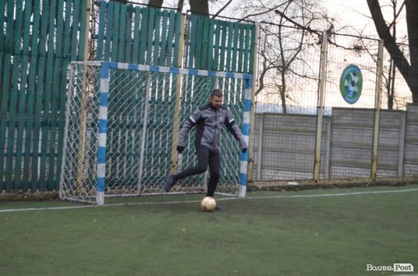 Футбол «Гузь vs Парасюк» – «перемогла дружба»