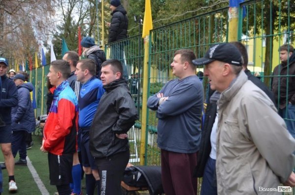 Футбол «Гузь vs Парасюк» – «перемогла дружба»