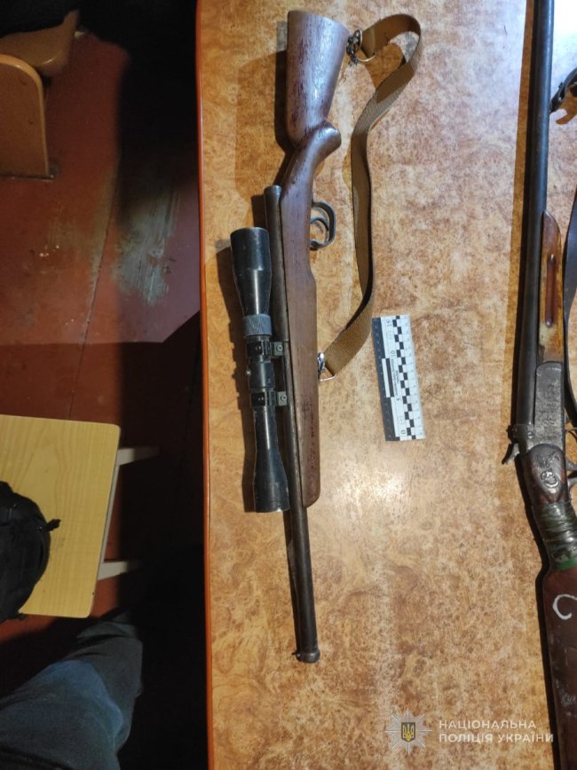У волинянина вдома виявили вогнепальну зброю та боєприпаси, які він отримав «у спадок від батька»